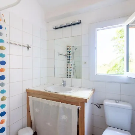Villa Charming In Poggio-mezzana On The Beachside