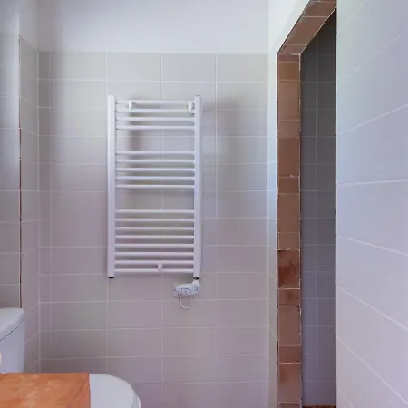 Charming In Poggio-mezzana On The Beachside Villa *