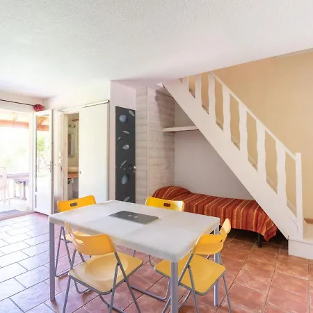 Villa Charming In Poggio-mezzana On The Beachside